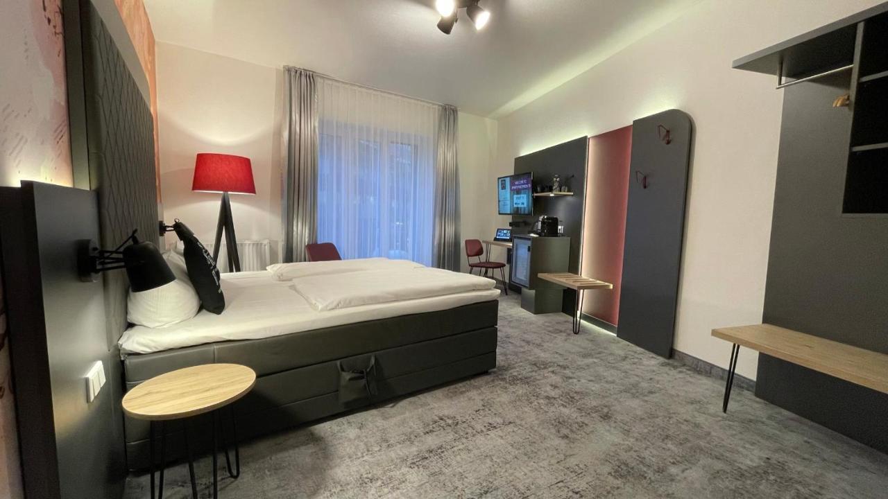 Smarty Cologne Dom Hotel - Boardinghouse - Kontaktloser Self Check-In Exteriör bild