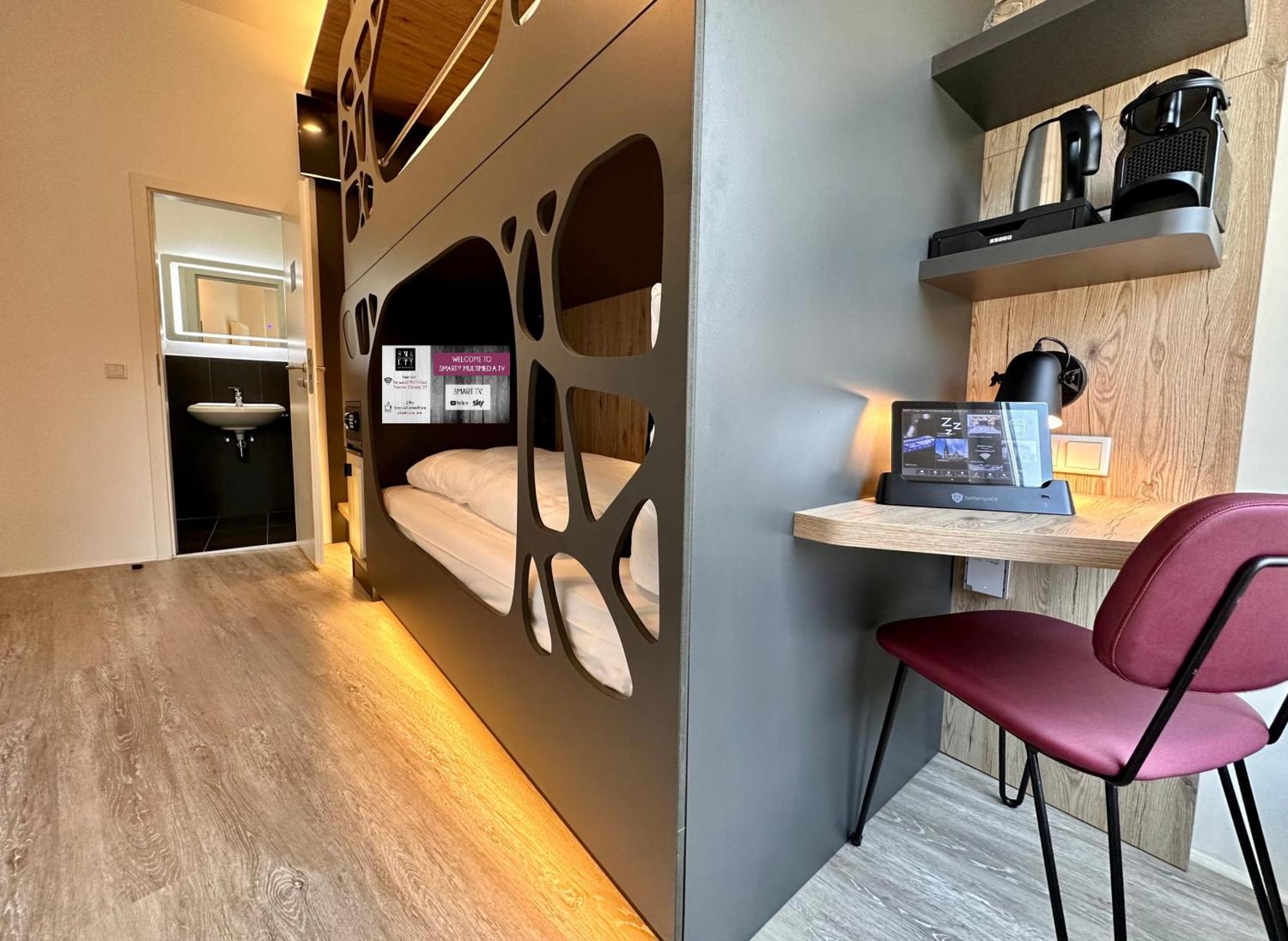 Smarty Cologne Dom Hotel - Boardinghouse - Kontaktloser Self Check-In Exteriör bild