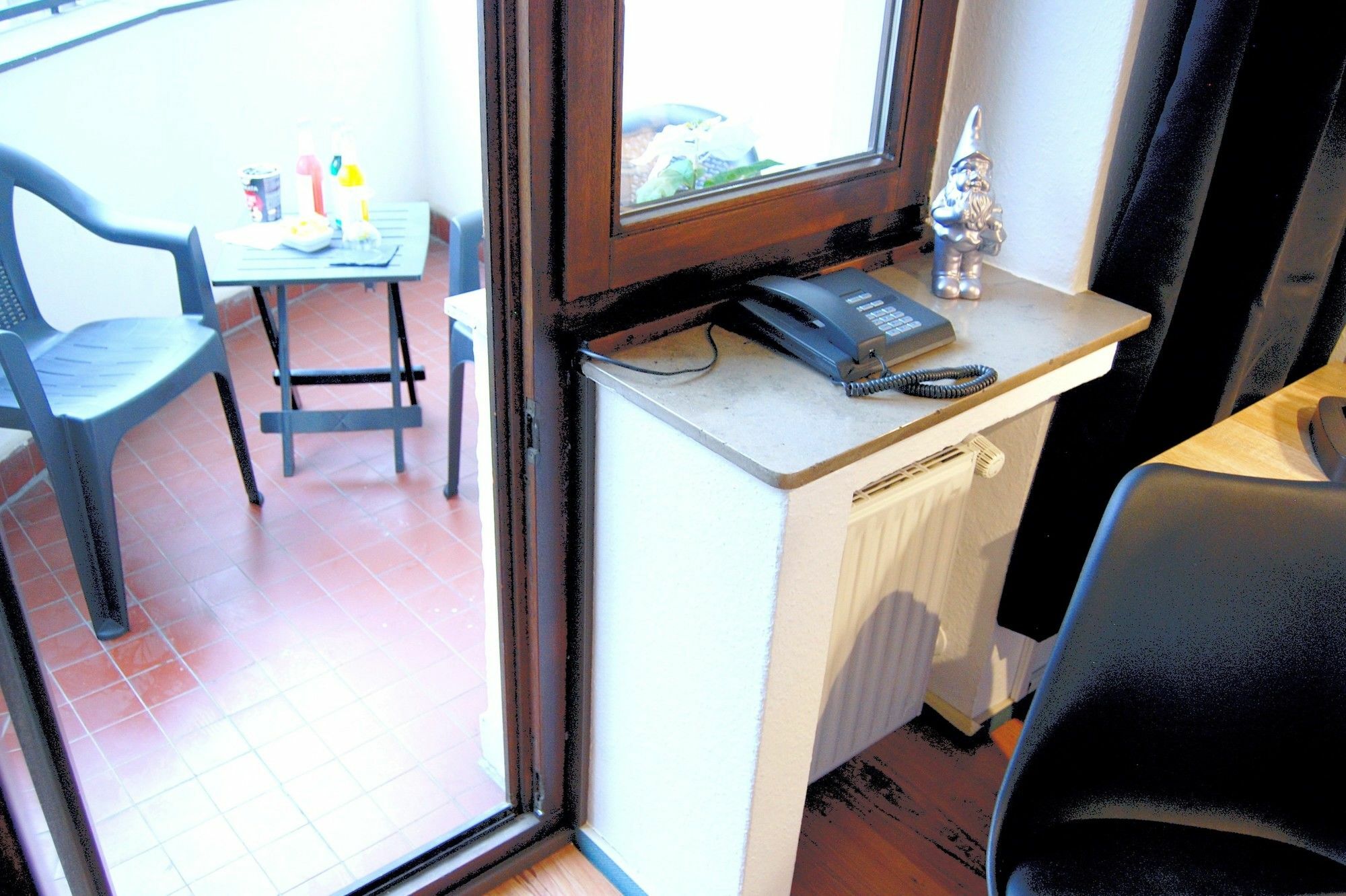 Smarty Cologne Dom Hotel - Boardinghouse - Kontaktloser Self Check-In Exteriör bild
